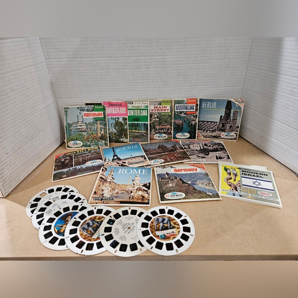Vintage View Master Stereo Pictures. As Is.   (Bin19)